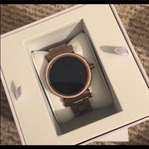 Micheal kors rose gold smart watch - Picture 2 of 2